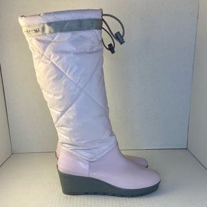 SPERRY wedge insulated quilted snow/rain boots. Women’s 8. With draw cord